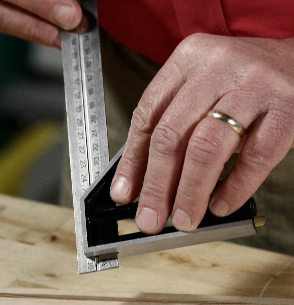 Combination Square | Tools & Materials | ACE Tips & Advice